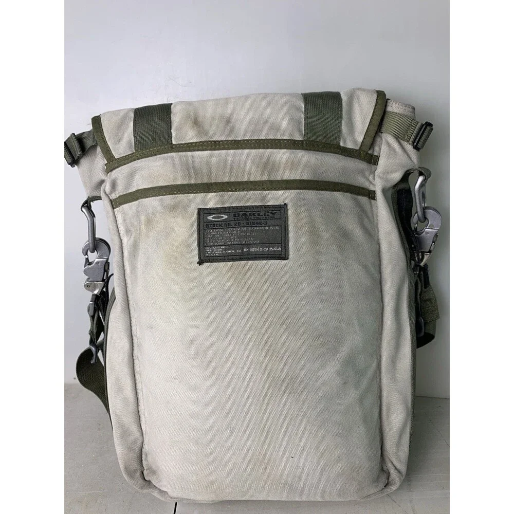 Oakley Tactical Field Gear Standard Issue Canvas Messenger Bag Adjustable Strap